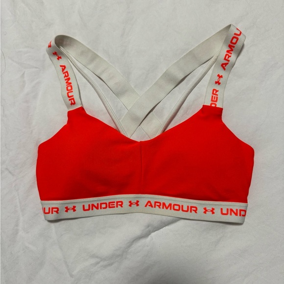 Under Armour sports bra - Picture 1 of 4